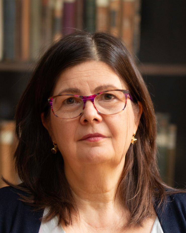 Anna Menyhert